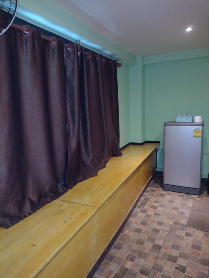 Friendly Hostel - Dmk Airport เฟรนด์ลี่ โฮสเทล ดอนเมือง Бангкок Экстерьер фото